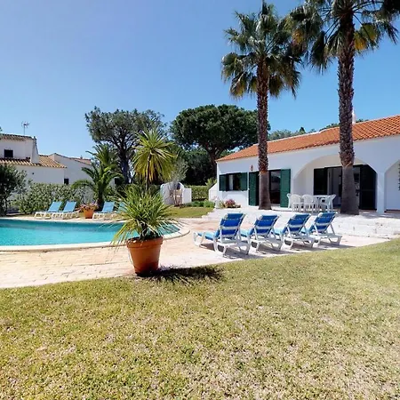 Tolima Vilamoura 4 Bedroom With Pool 奎特里拉