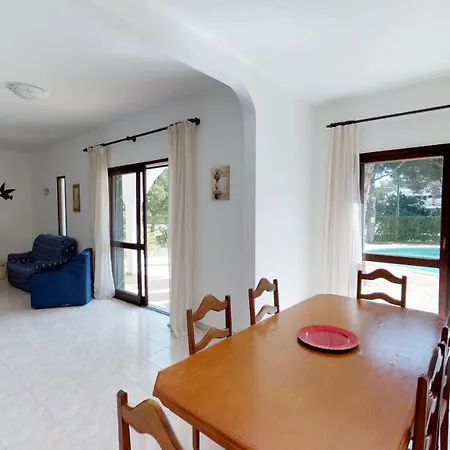 Tolima Vilamoura 4 Bedroom With Pool