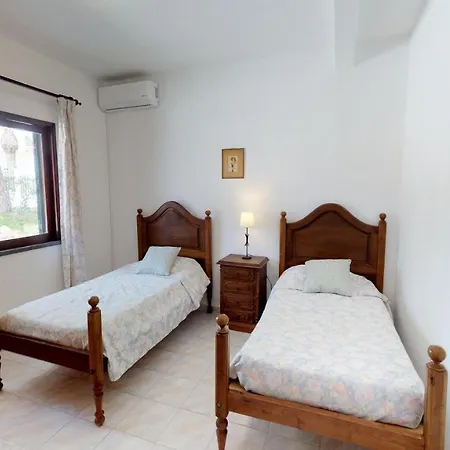 Villa Tolima Vilamoura 4 Bedroom With Pool
